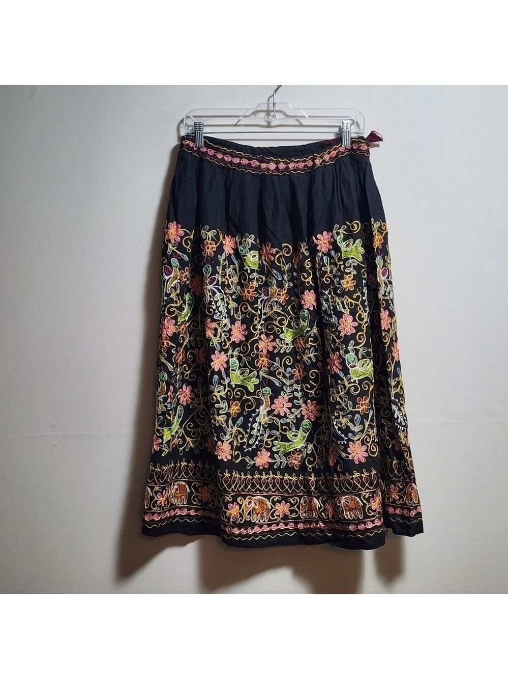 Vintage Hand-made 90s boho floral animal print embroidered midi skirt S/M
